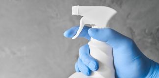 Spray pulizia superfici